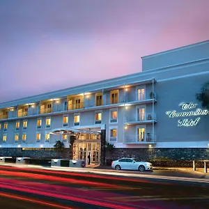 4* Hotel The Commodore