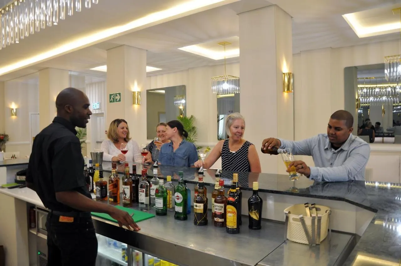 Hotel 40 On Burg Città del Capo